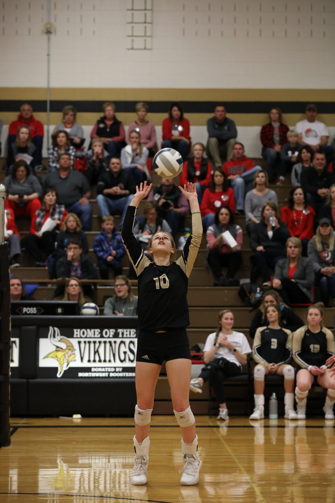 Outtakes_103119_northwestauroravball_zlm008A.JPG